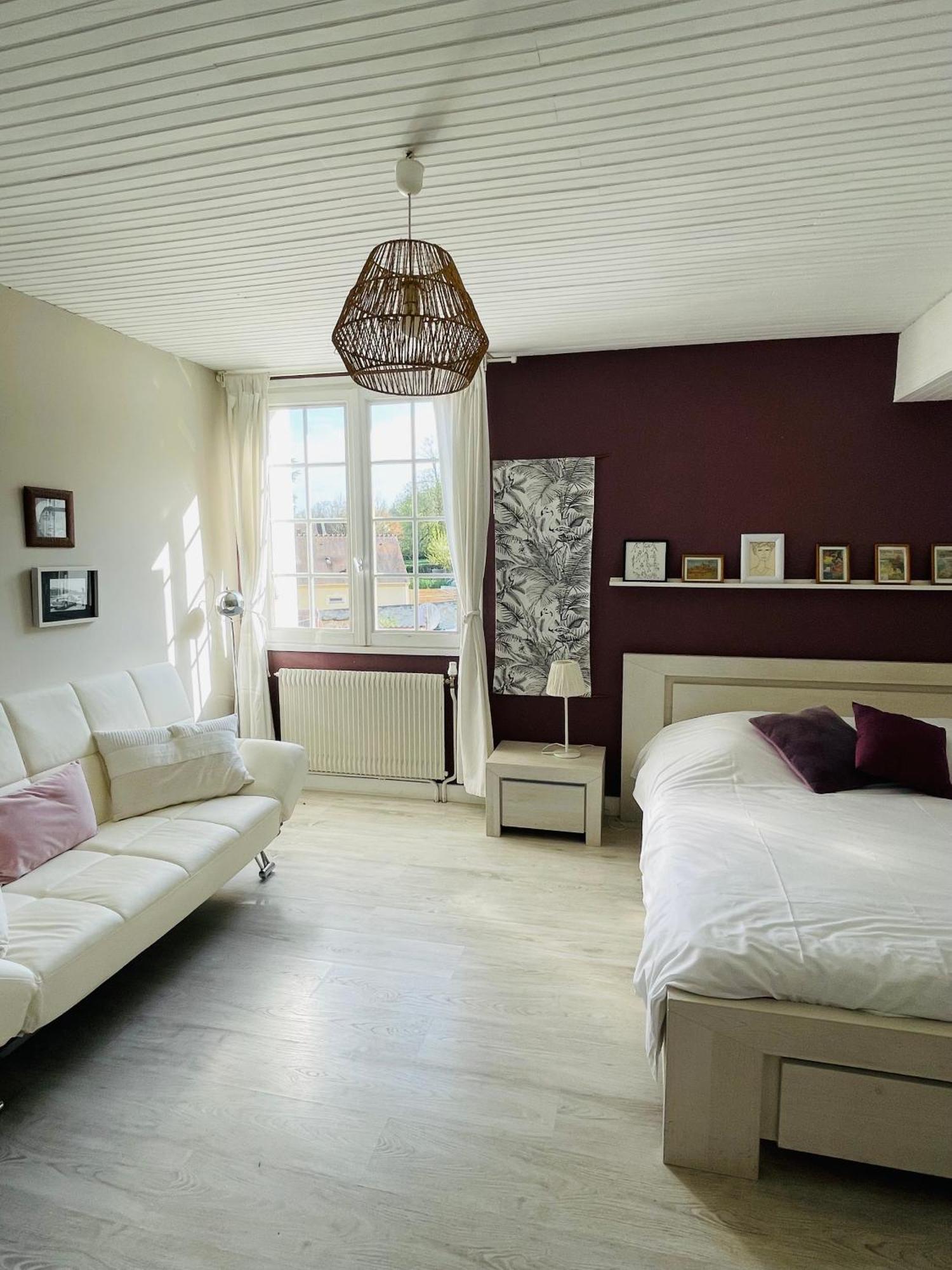 Ambition Zen Presles Hotel Presles  Екстериор снимка